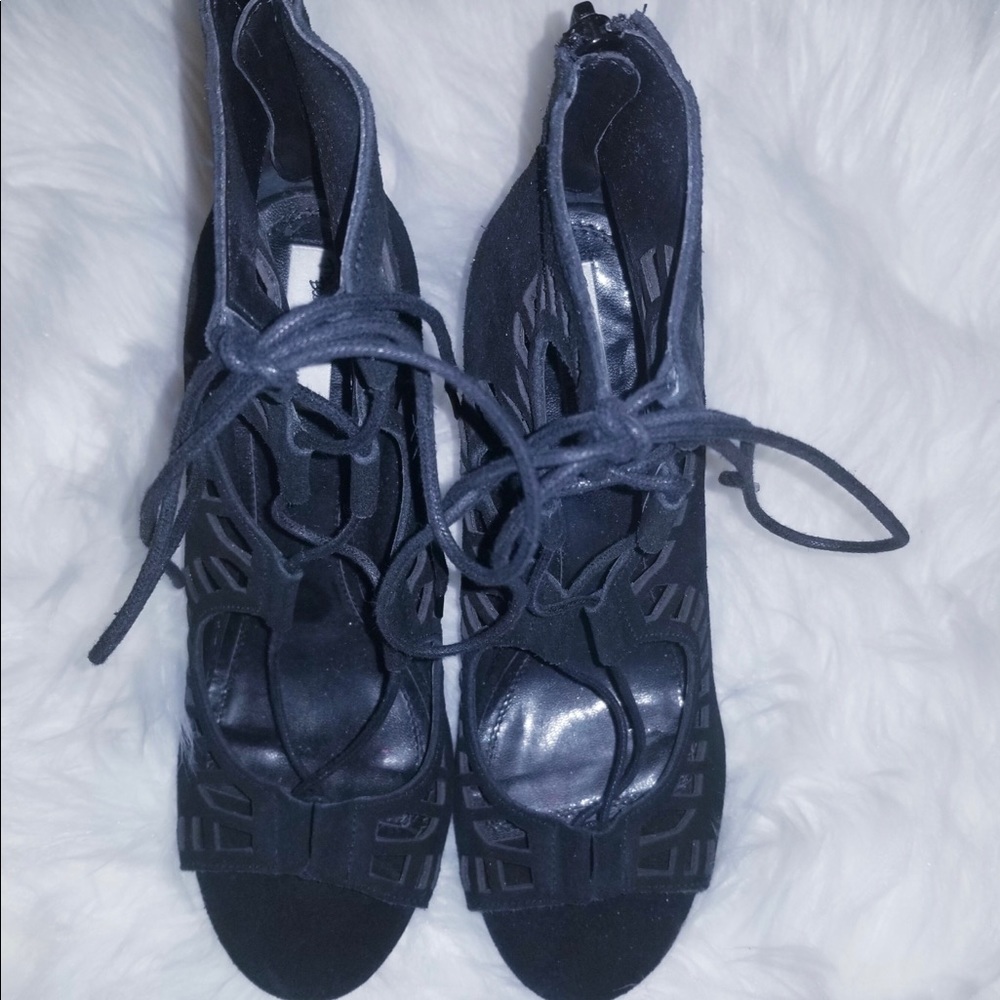 The Blond Salad by Steve Madden Trome Black Heels